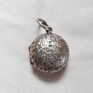 Silpada sterling 925 silver dragon locket pendant